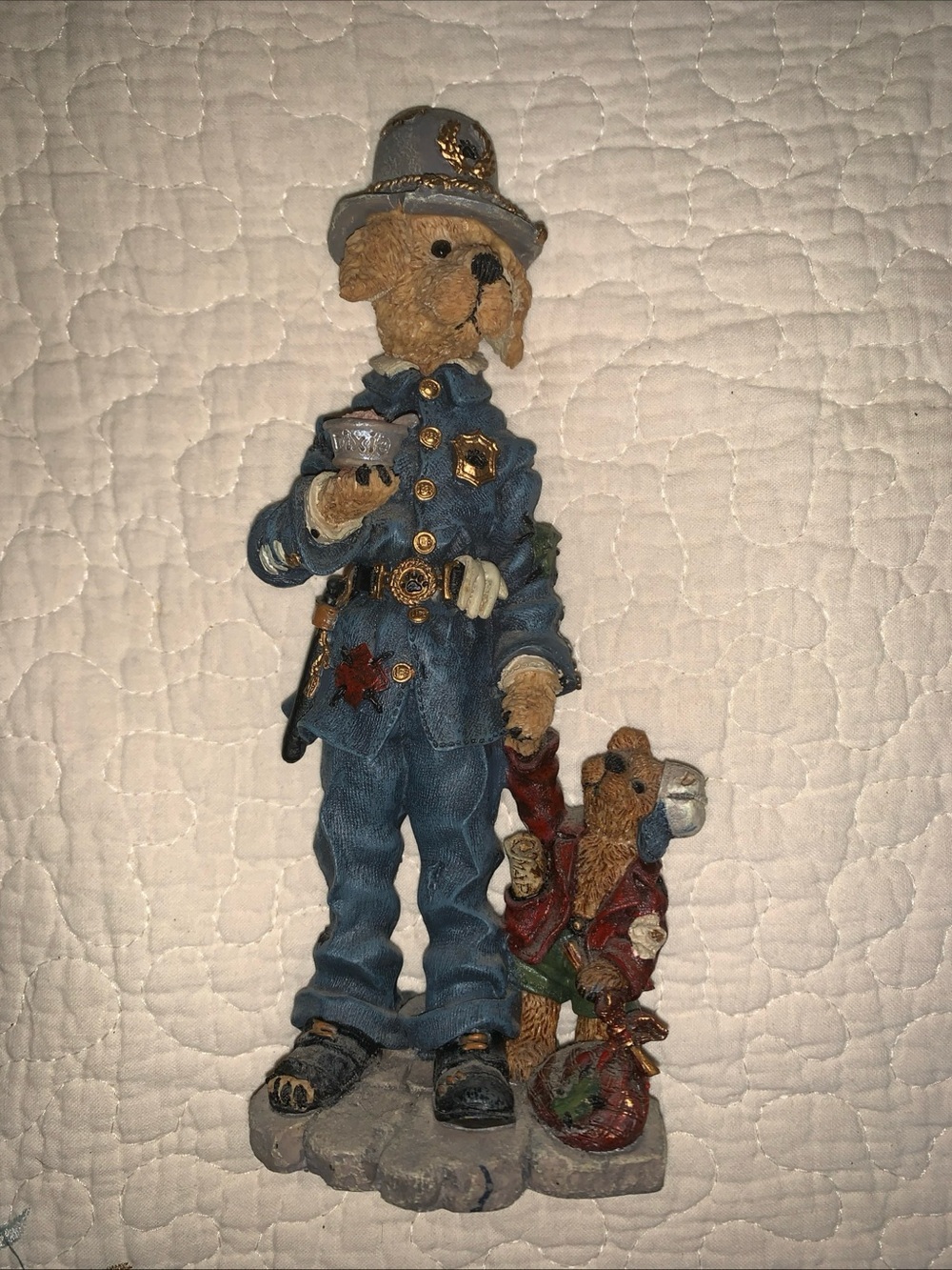 Boyds Bears Folkstone 1996 "SGT REX & MATT...THE RUNAWAY" #2874 Police Officer